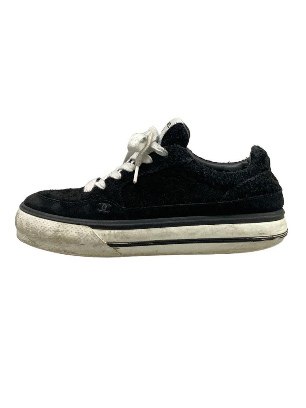 Chanel Sneakers 43 Black White Lace Up Low Cut Leather
